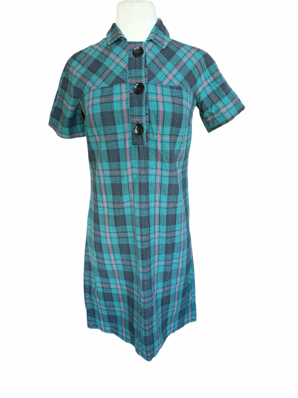 1960s Handmade Cotton Multi-Tonal Plaid w/Textured Dobby Shift‎ Dress